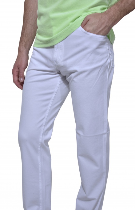 White casual trousers